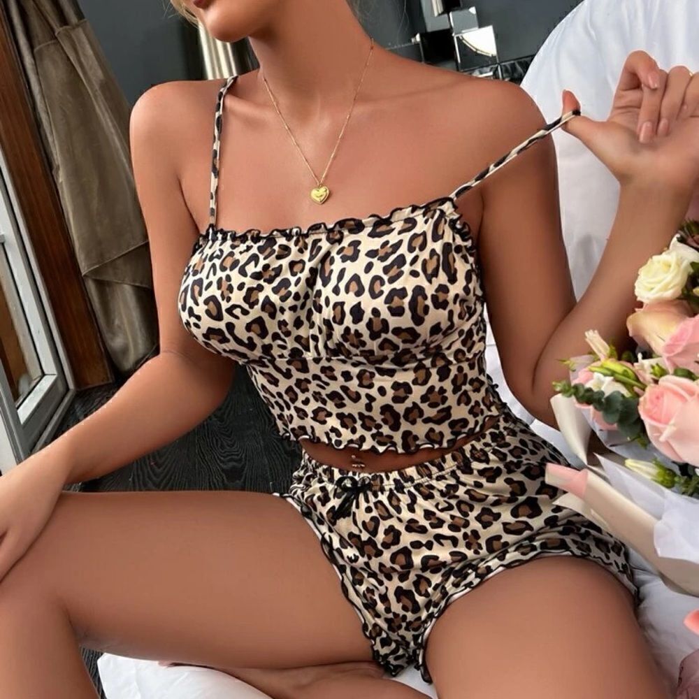 Pajama Set - Picture 2 of 8